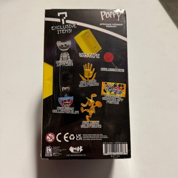 Poppy Playtime VHS Bundle Action Figure Playset - Picture 4 of 7